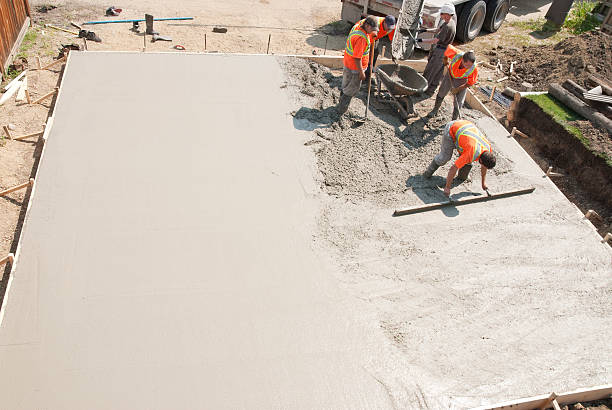 Best Concrete Slab Installation  in Farmingdale, NY